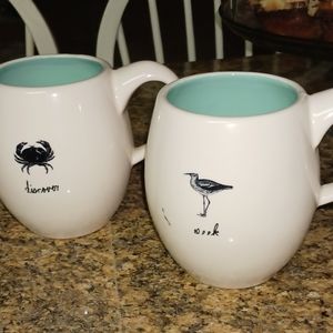 Magenta cups. (2) Cups